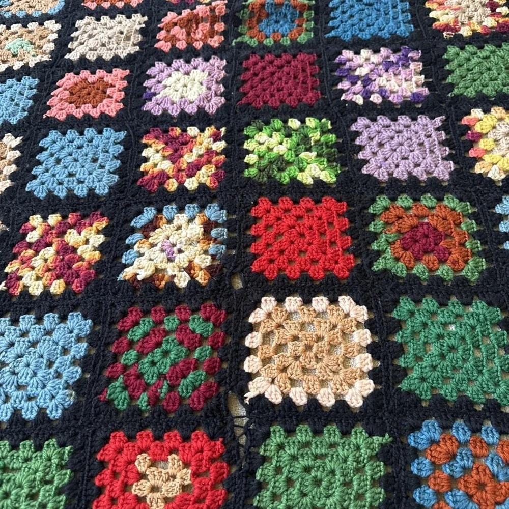 Handmade vintage granny crocheted afghan blanket 50